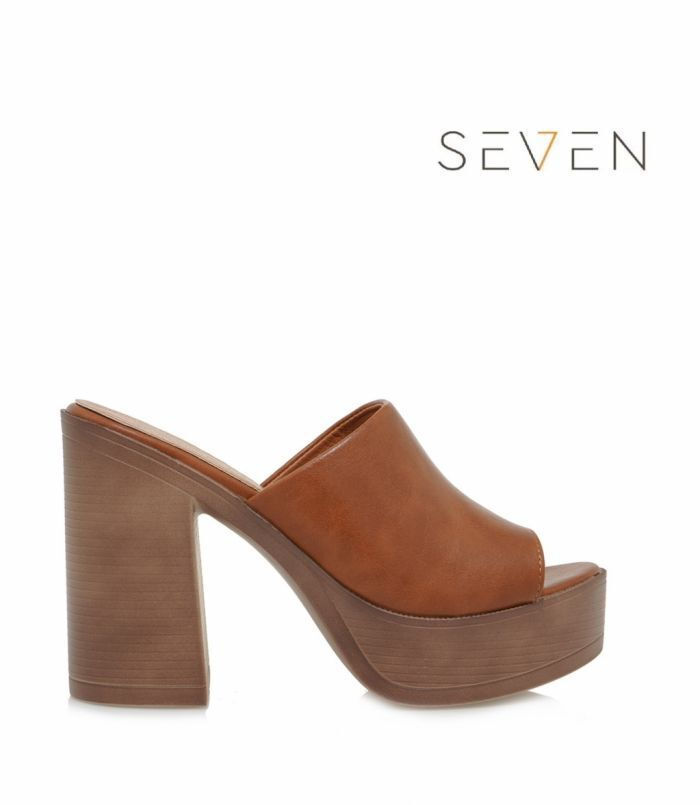 Seven Mules με Τακούνι