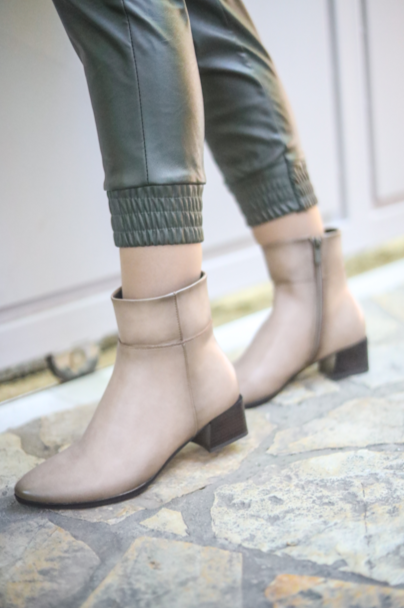 BOOTIES