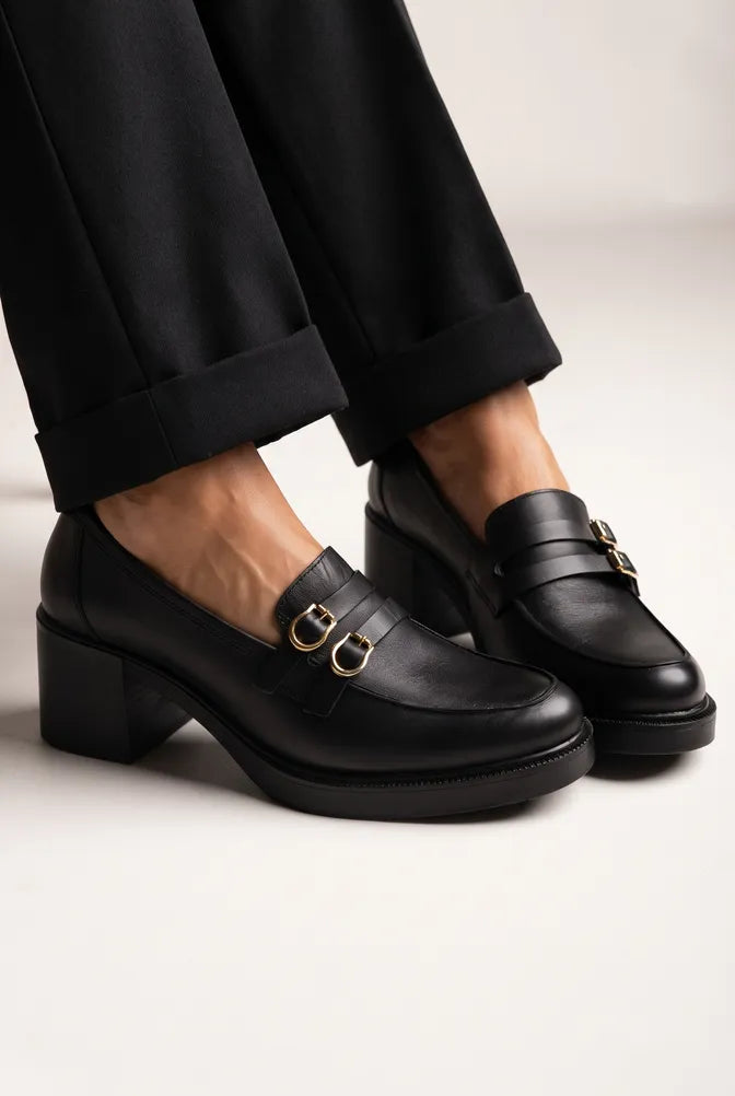 Loafers με Τετράγωνο Τακούνι και Λουράκι με Αγκράφα RAGAZZA 0345