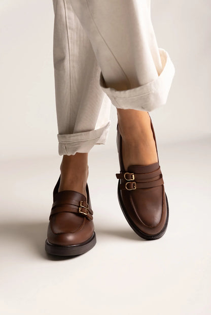 Loafers με Τετράγωνο Τακούνι και Λουράκι με Αγκράφα RAGAZZA 0345