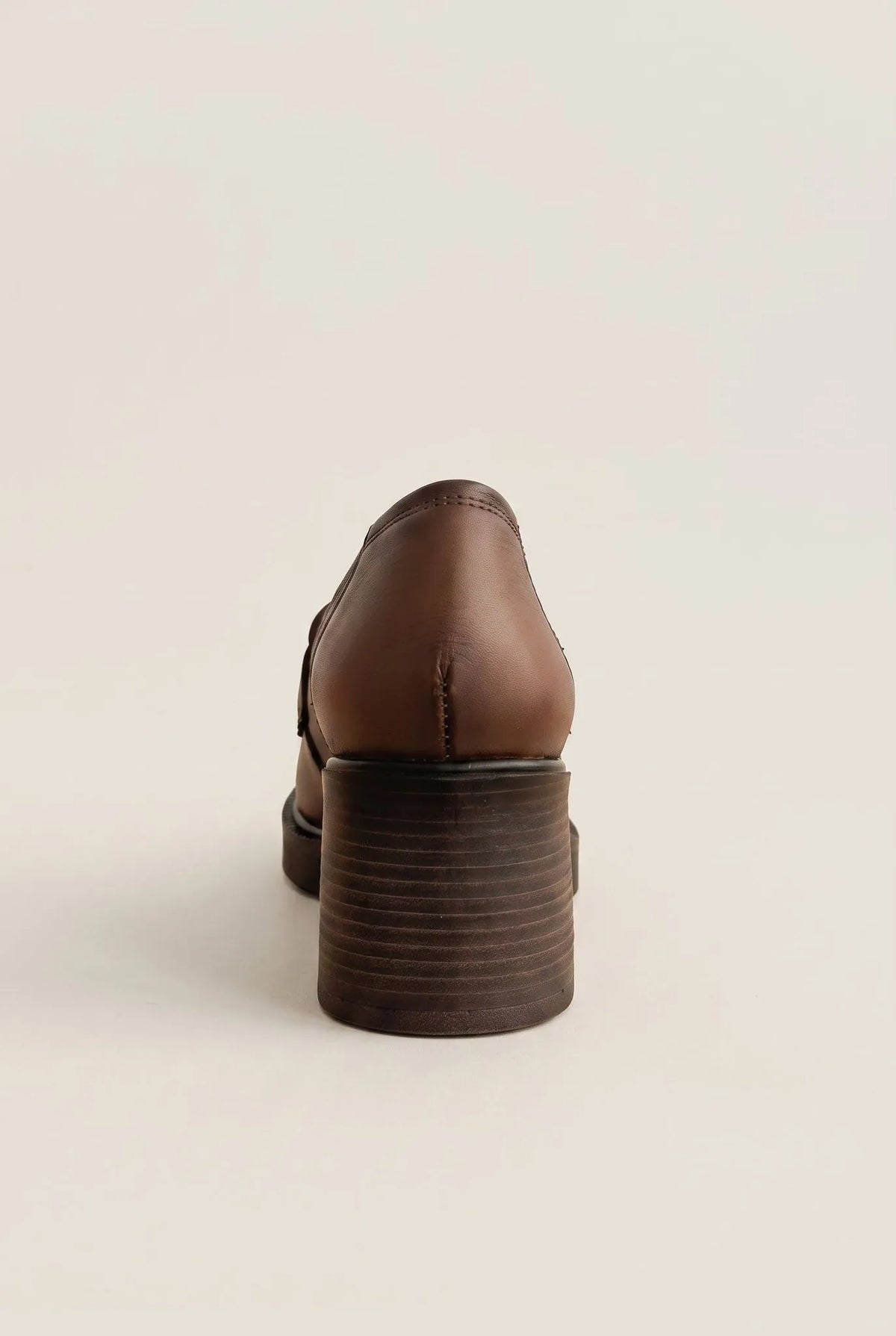 Loafers με Τετράγωνο Τακούνι και Λουράκι με Αγκράφα RAGAZZA 0345