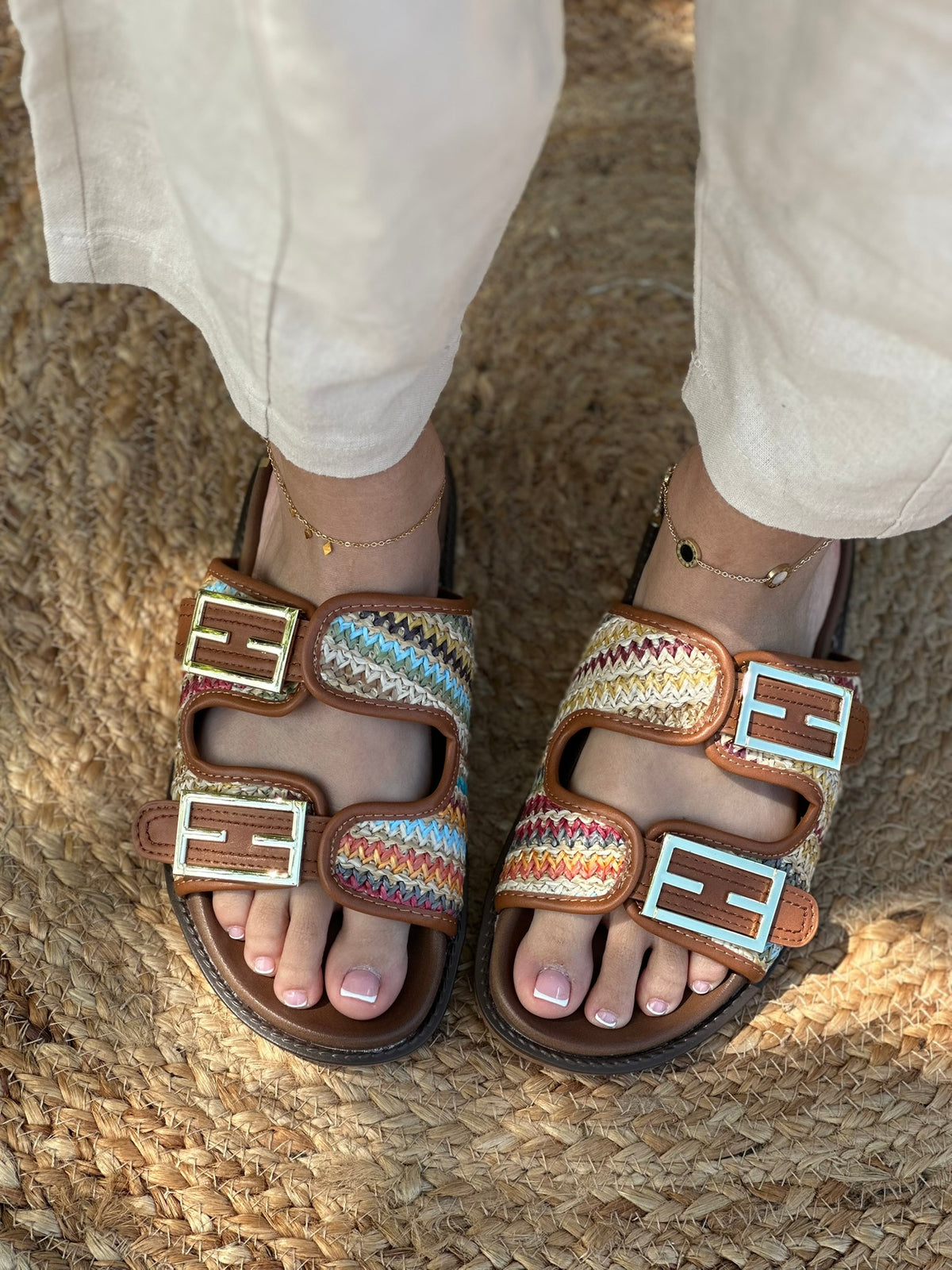 FLATFORM SANDALS