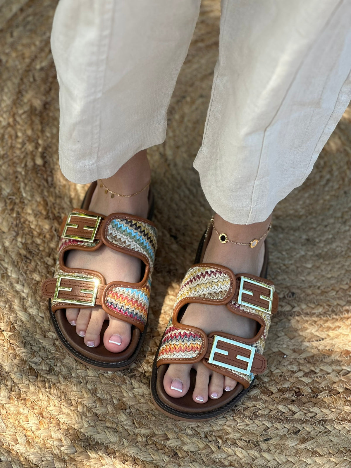 FLATFORM SANDALS