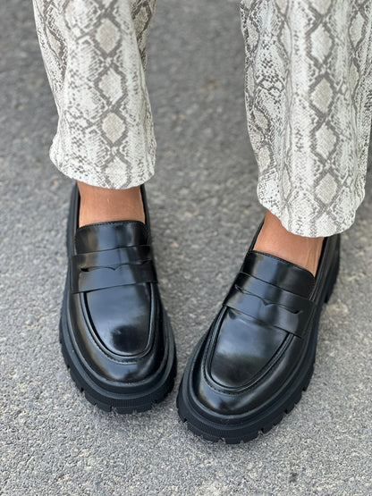 SEVEN LOAFER