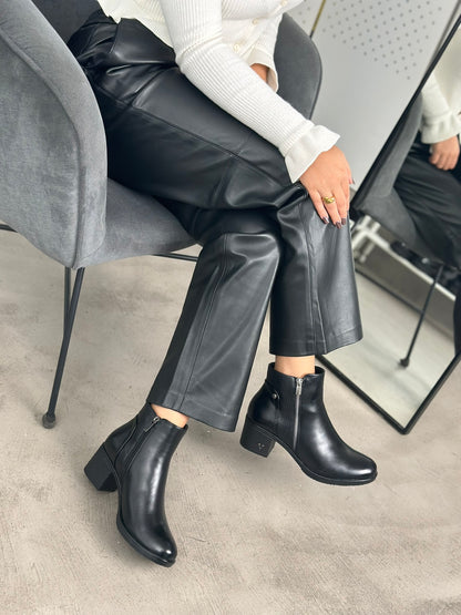 ANKLE BOOTS