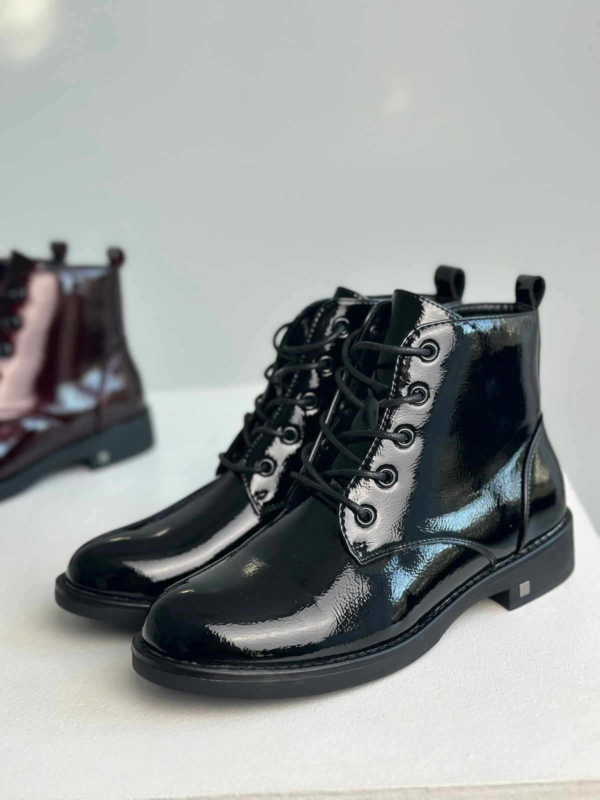 SHINY COMBAT BOOTS