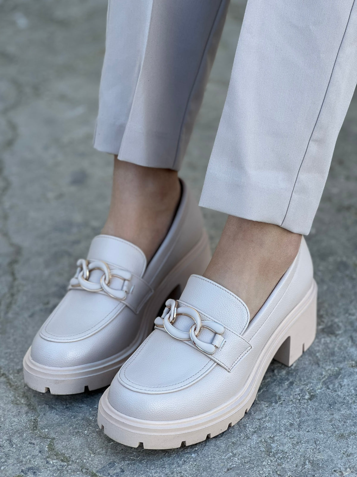 CHUNKY LOAFERS
