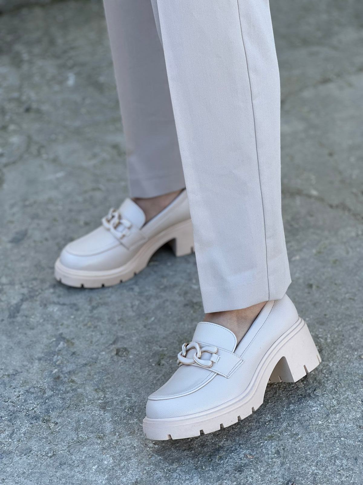 CHUNKY LOAFERS