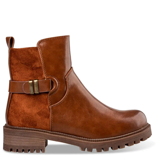 BOOTΙΕS