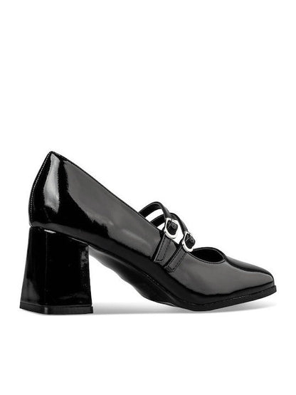MARY JANE PUMPS