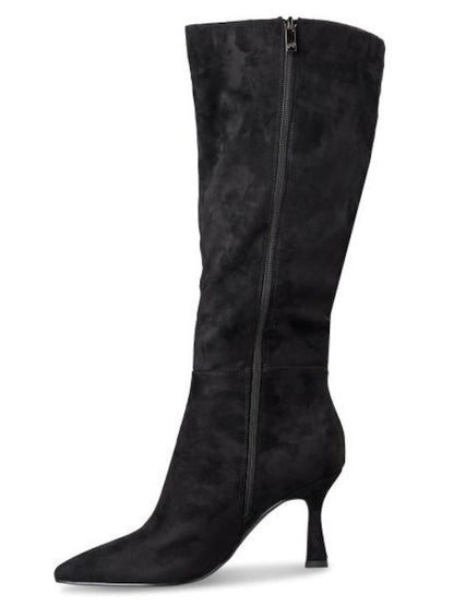POINTED TOE BOOTS