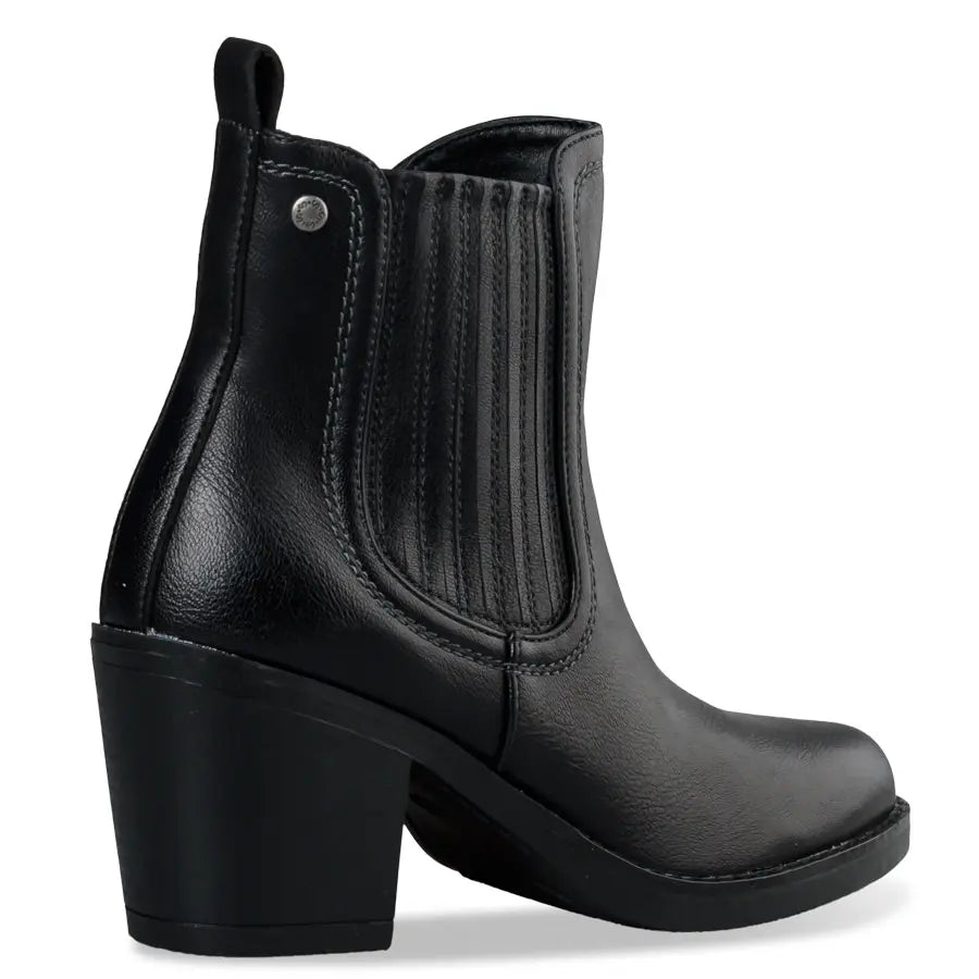 ANKLE BOOTS